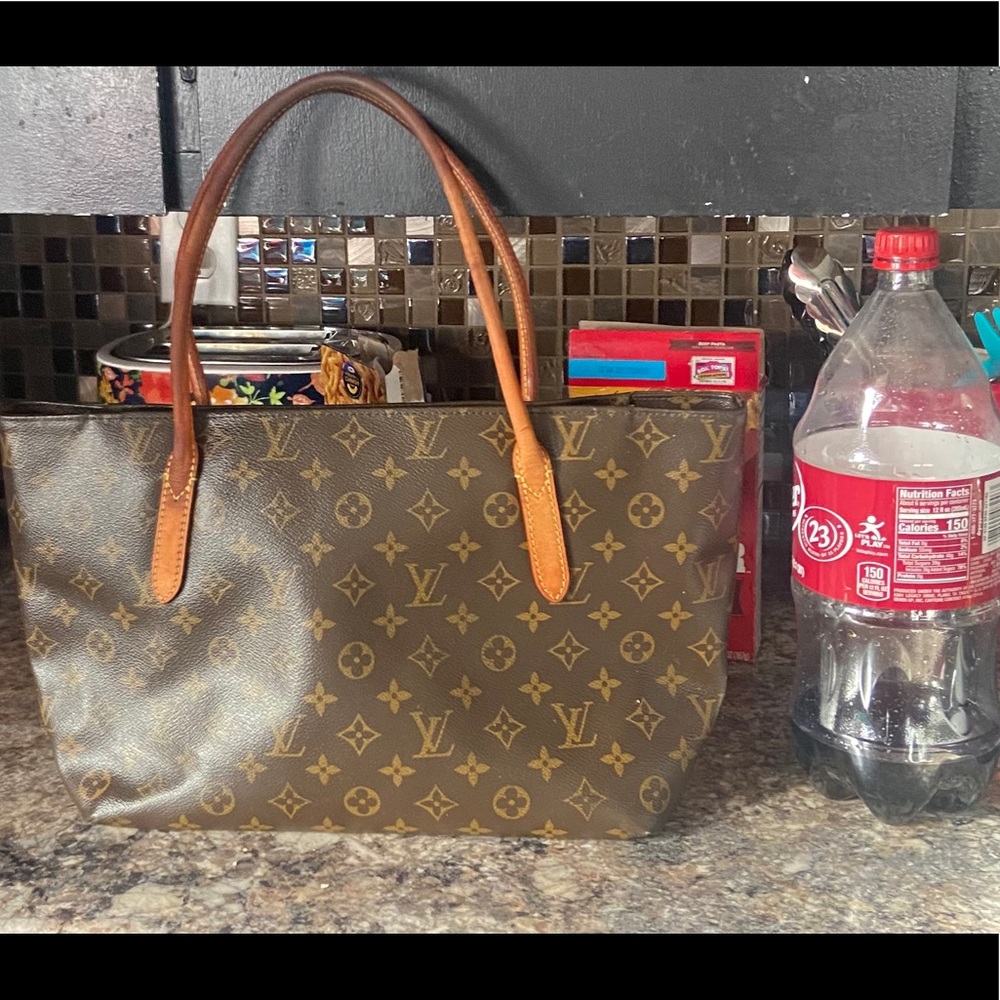 Louis Vuitton Raspail PM